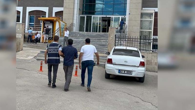 7 motosiklet çaldı! Yakayı ele verdi