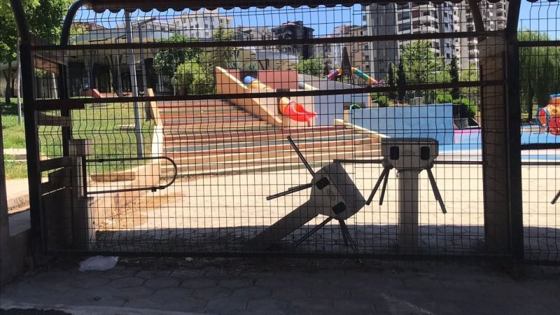 Ödüllü Park madde bağımlılarının meskeni oldu