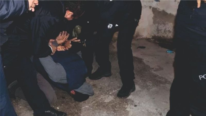 Depremzedenin evine dadanan hırsız yakayı ele verdi
