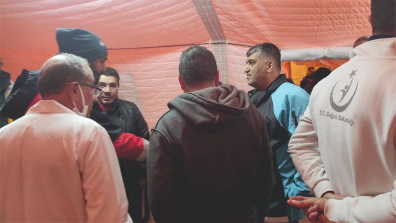'Depremin yaralarını birlikte saracağız'