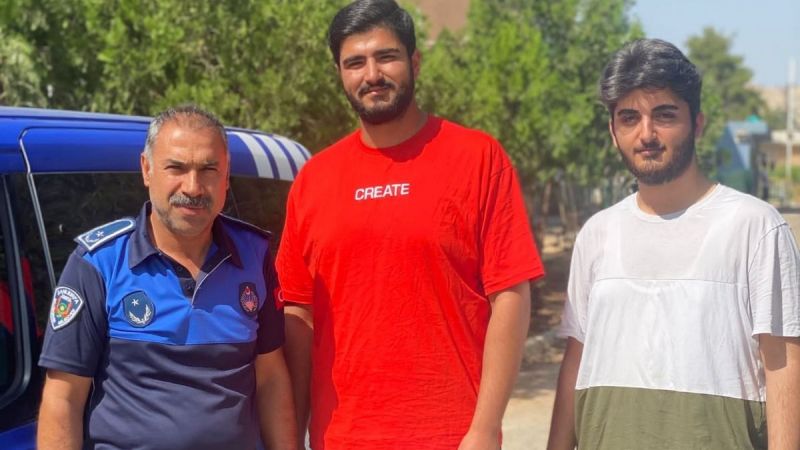 Sınava geç kalanların imdadına zabıta yetişti
