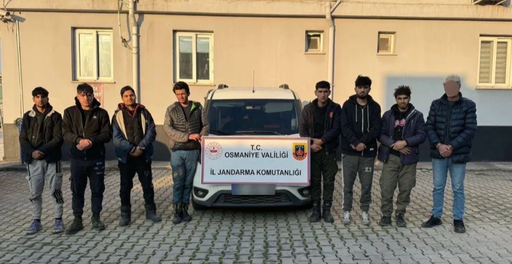 Jandarmanın operasyonunda 24 düzensiz göçmen yakalandı