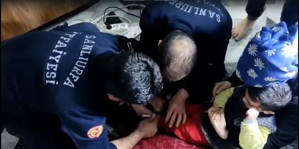 2 yaşında ki çocuğun imdadına itfaiye ekipleri yetişti