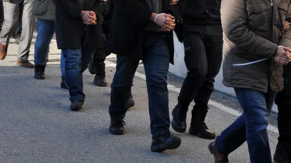 Aranan şahıslara yönelik operasyonlar devam ediyor