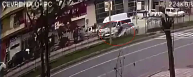 Otomobilin çarptığı kız hayatını kaybetti