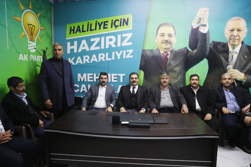 YÜZLERCE VATANDAŞ, BAŞKAN CANPOLAT’IN SEÇİM BÜROSUNDA BULUŞTU