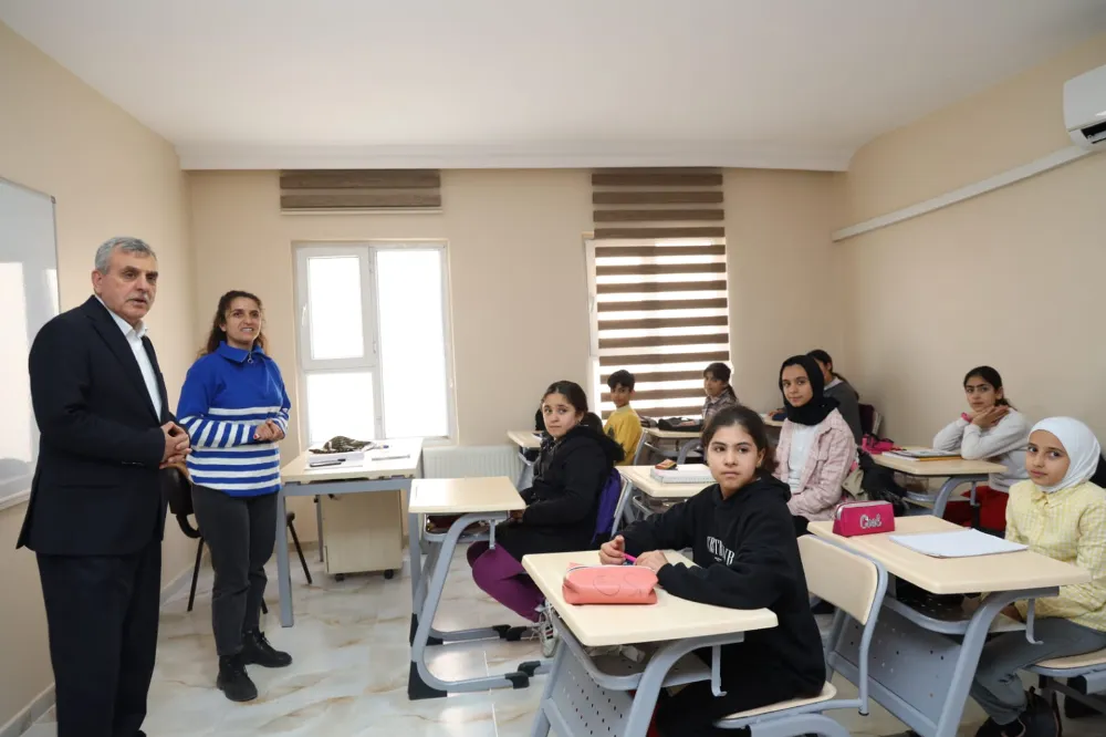 BEYAZGÜL, GENÇLERLE BULUŞTU