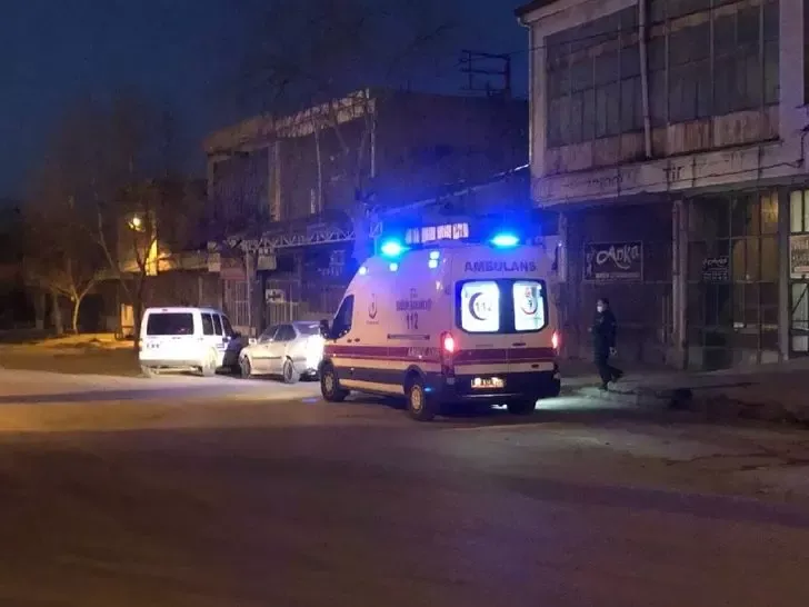 20 yaşında ki genç çalıştığı iş yerinde yaşamına son verdi