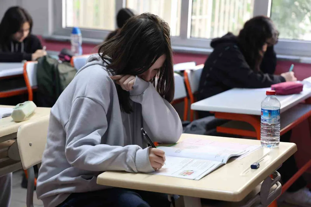 Uzmanlardan öğrencilere "Ramazan ayında uyku düzeni" uyarısı