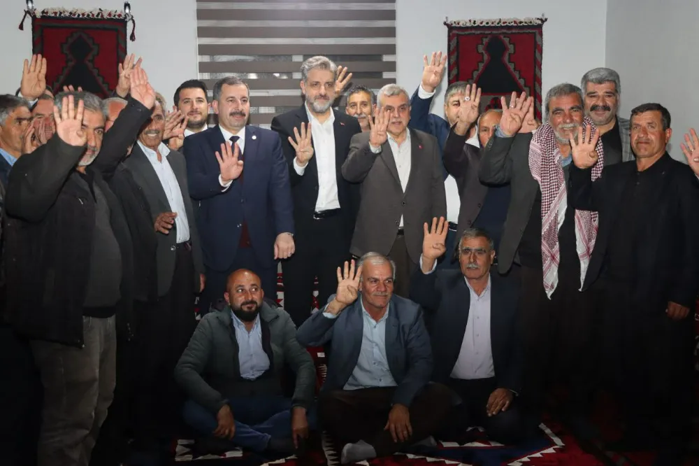 KIRSALDAKİ MUHTARLARDAN BAŞKAN BAYDİLLİ’YE TAM DESTEK