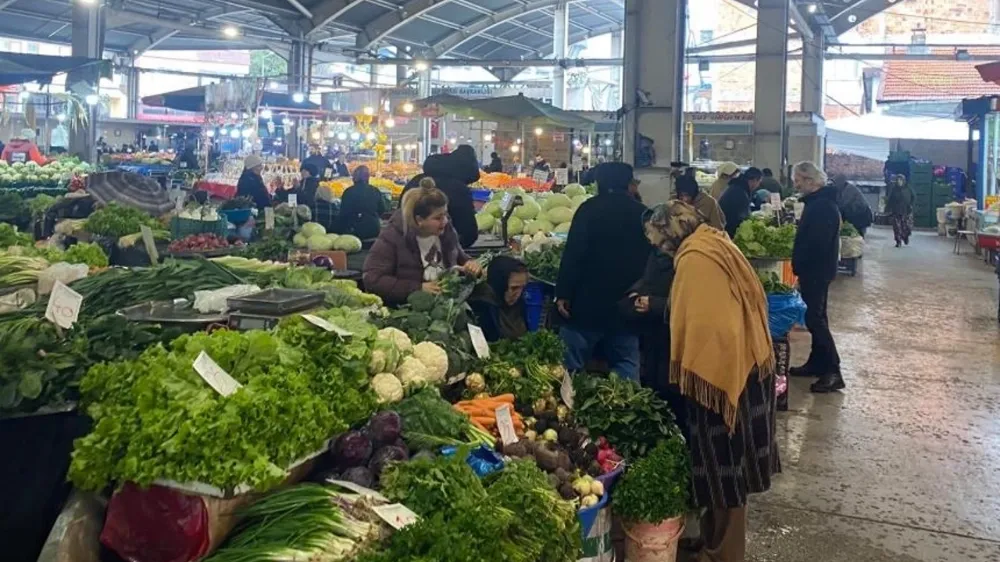 Pazarda fiyatlar düştü