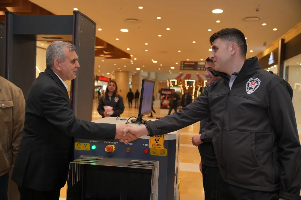 BEYAZGÜL SAHADA ADIM ATMADIK YER BIRAKMIYOR