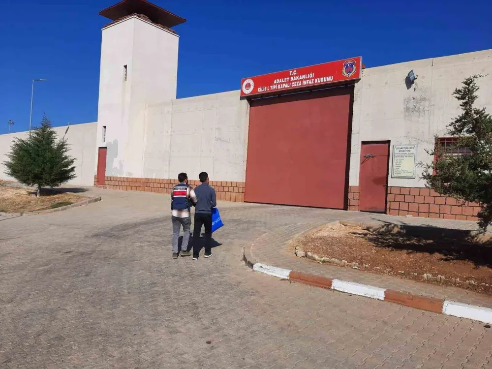 Göçmen kaçakçılarına operasyon: 4 tutuklama