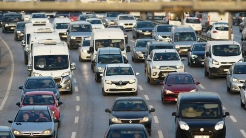Trafiğe kaydı yapılan taşıt sayısı Şubat ayında yüzde 9,3 azaldı