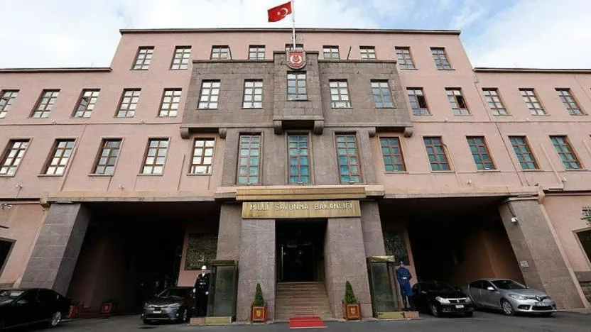 Pençe-Kilit'te 1 asker hayatını kaybetti, 4 asker yaralandı