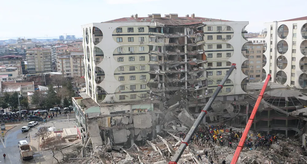 89 kişinin hayatını kaybettiği Galeria Sitesi’nin tutuklu sanıklarına 17 yıl 6’şar ay hapis cezası