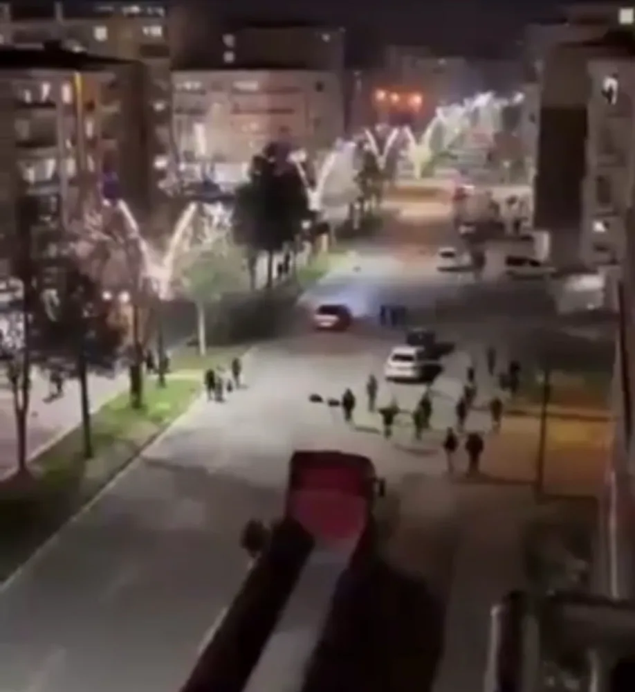 İzinsiz gösteri: 6 gözaltı