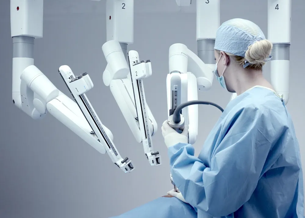 Kolon kanserine robotik çözüm