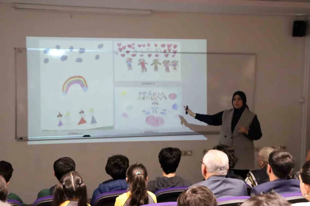 Çocuklarla iletişim kurmak için resim çizdirin