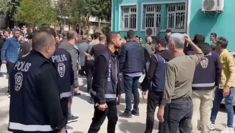 Muhtar adayları arasında kavga: 13 yaralı