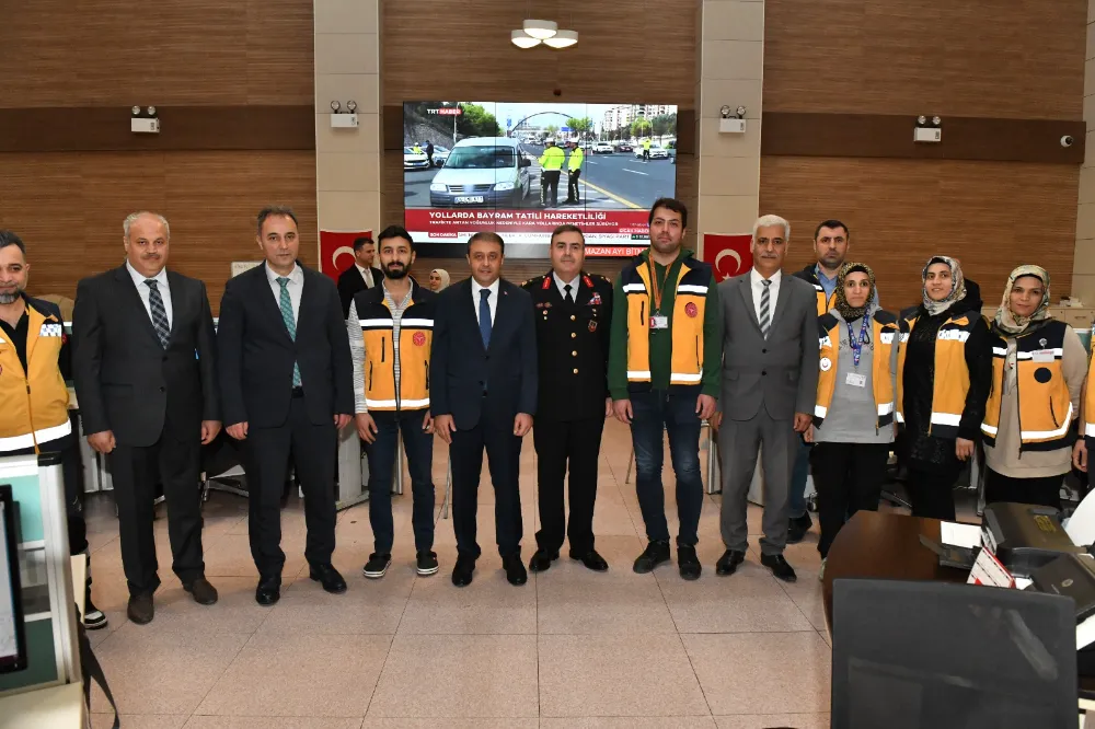Vali Şıldak, bayramda da boş durmadı