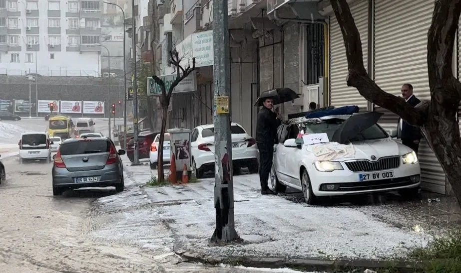 Sağanak ve dolu yağışı etkili oluyor