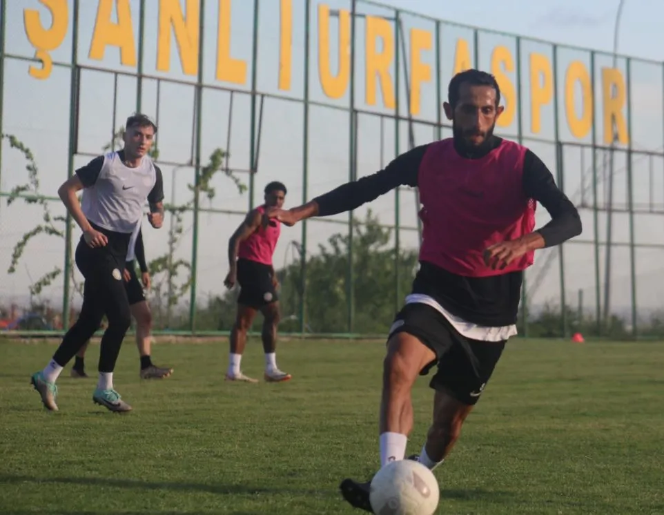 Ceylanlar, Bandırmaspor hazırlıklarını sürdürüyor