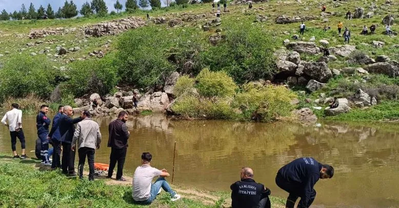 Viranşehir’de akıntıya kapılan çocuğun kimliği beli oldu