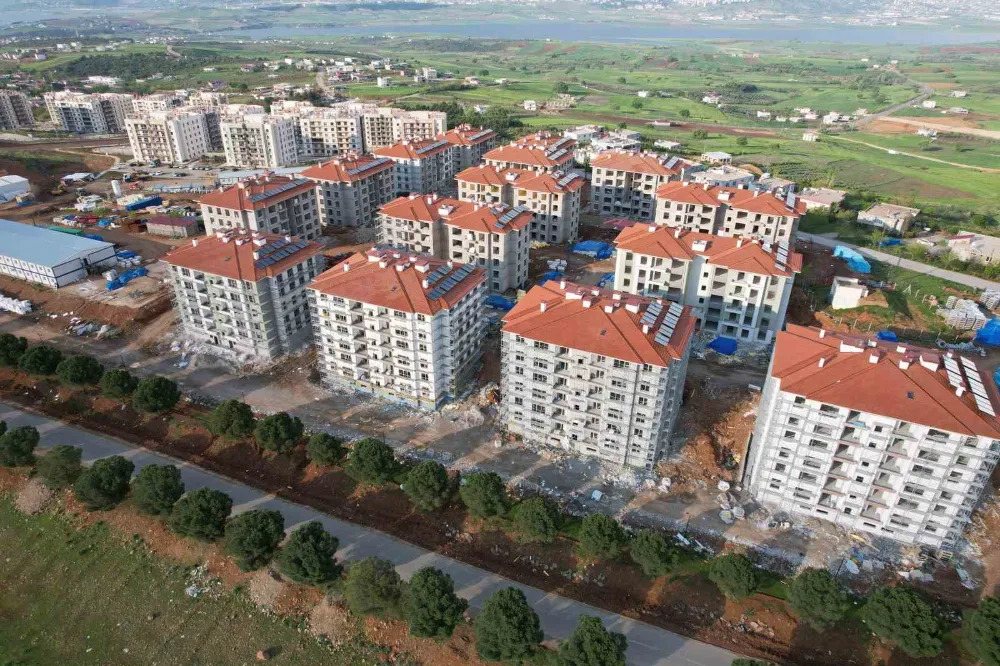 Toplu konutları yaza tamamlanacak