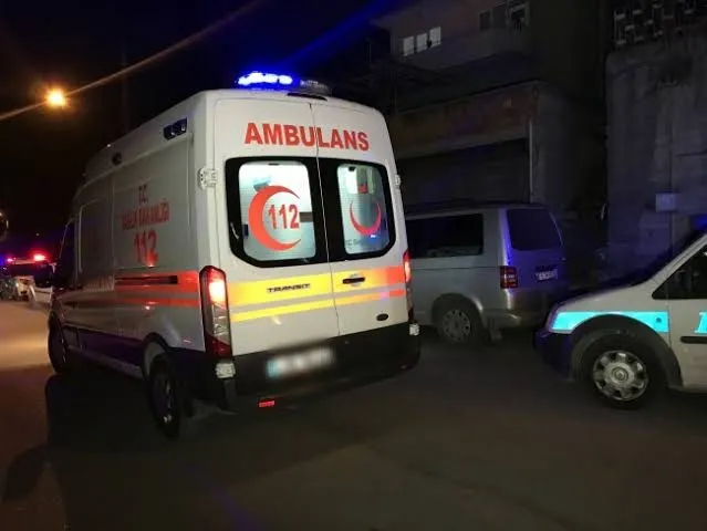 20 yaşında ki genç yaşamına son verdi