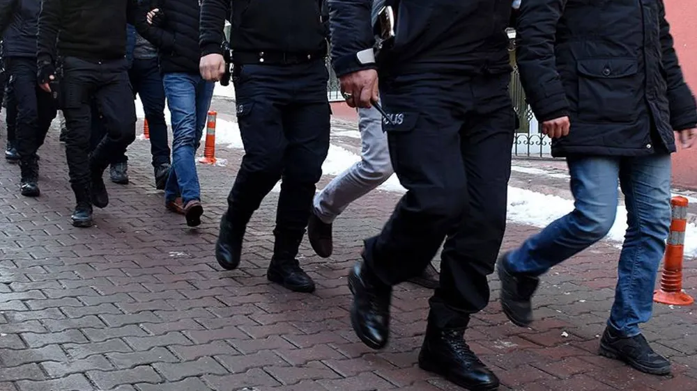 Kente uyuşturucu operasyonu