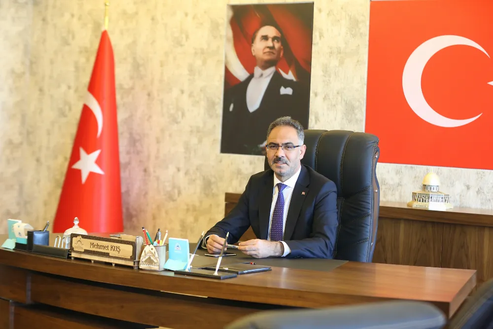Mehmet Kuş, Çocukların Bayramını Kutladı