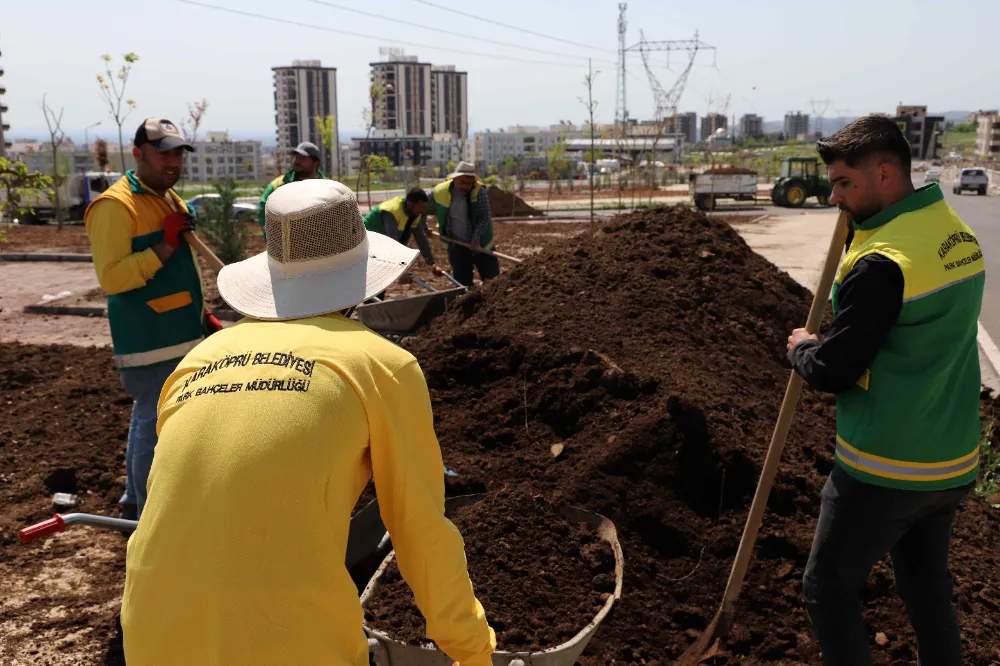 KARAKÖPRÜ’YE YENİ YEŞİL ALANLAR KAZANDIRILIYOR