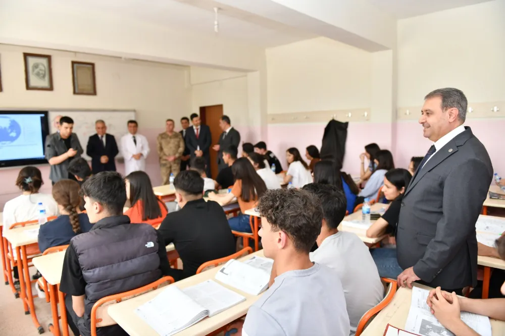 Vali Şıldak’tan Suruç temasları