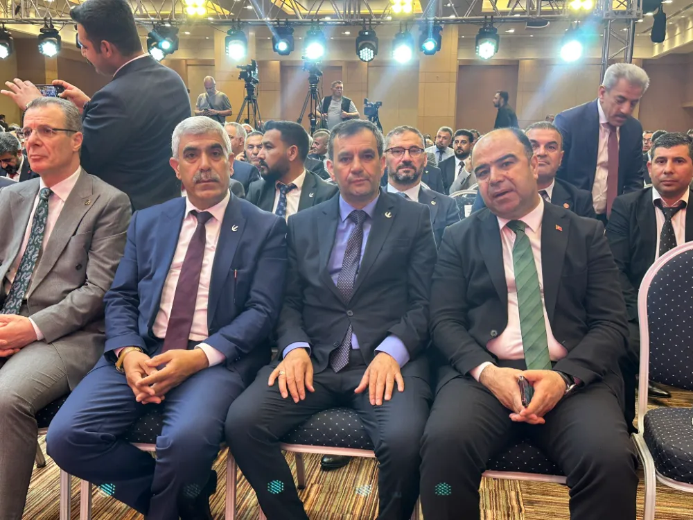 NİHAT ÇİFTÇİ “AHLAKLI BELEDİYECİLİK PROTOKOLÜ” BELGESİNİ DR. FATİH ERBAKAN’DAN TESLİM ALDI