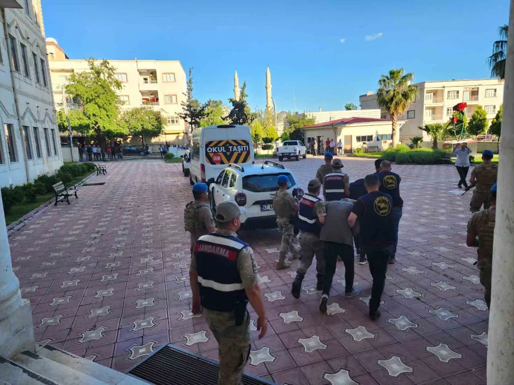 Irak plakalı araçları gasp eden çeteye operasyon düzenlendi