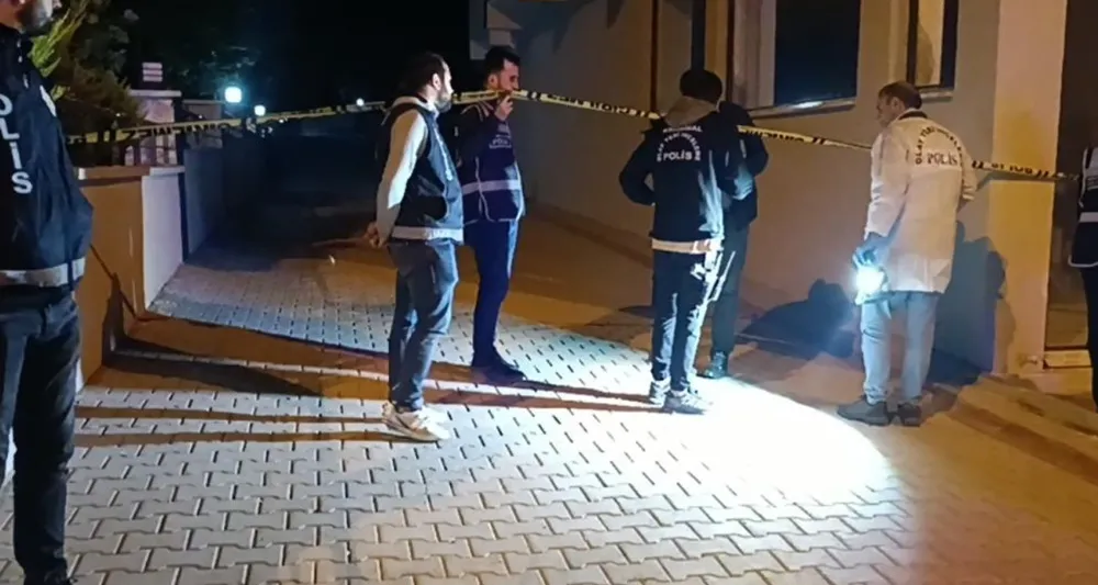 Cinnet getiren şahıs dehşet saçtı: 1 ölü, 2 ağır yaralı