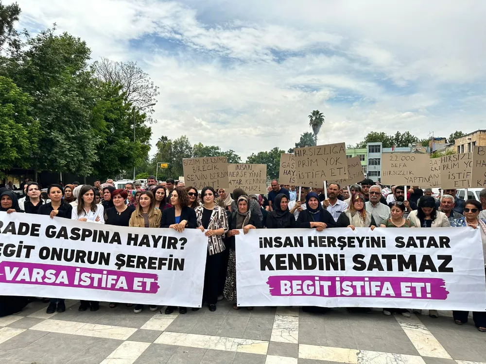 Kadınlardan Begit'e: istifa et çağrısı