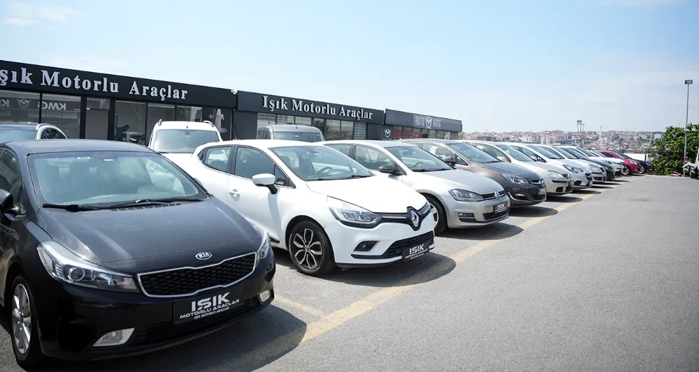 İkinci el otomobil piyasasında fiyatlar son 1 yılda yüzde 30 düştü