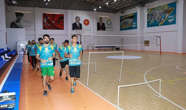 BESYO ve POMEM kursu öğrencileri Canpolat'a teşekkür etti