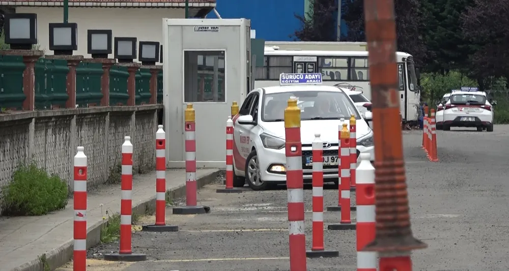 Dolandırıcıların pes dedirten ‘sınavsız ehliyet’ oyunu!