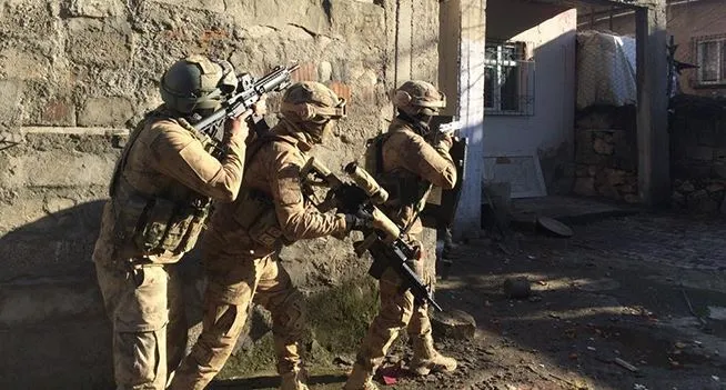 Urfa'da PKK ve uyuşturucu operasyonu: 14 gözaltı