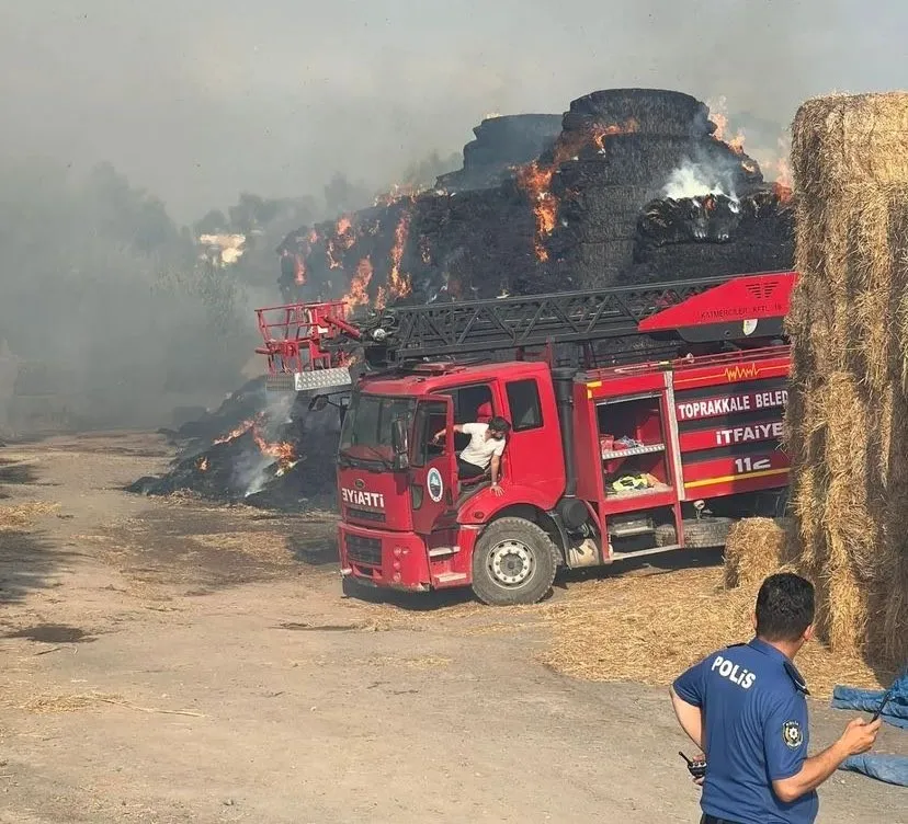 Saman balyası yangını söndürüldü