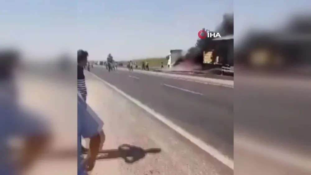 Saman yüklü TIR, alevlere teslim oldu