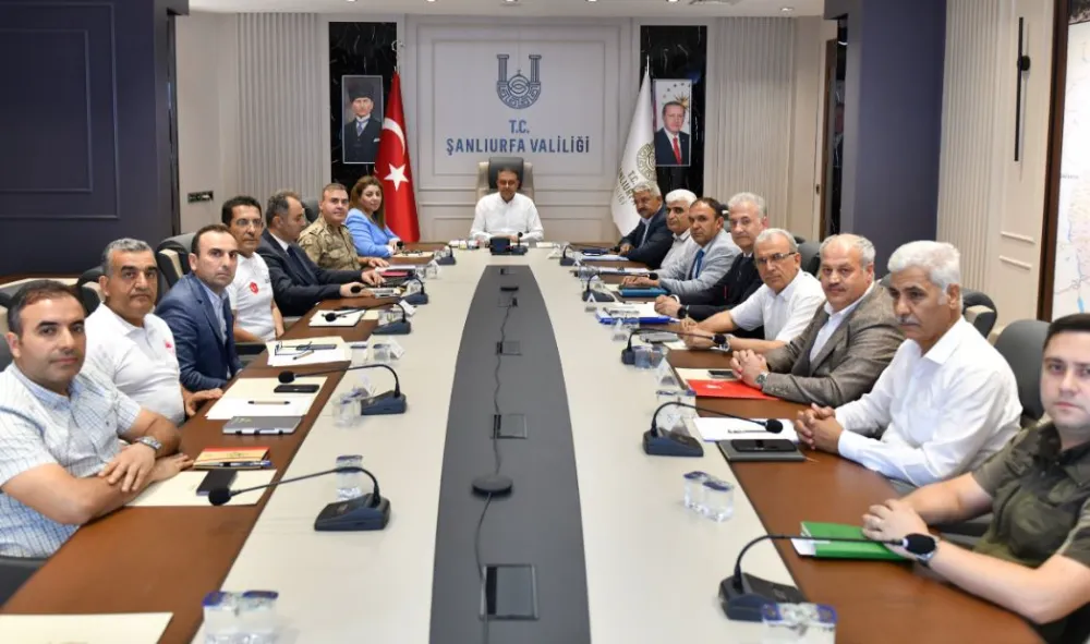 Valilikte gündem anız yangınları