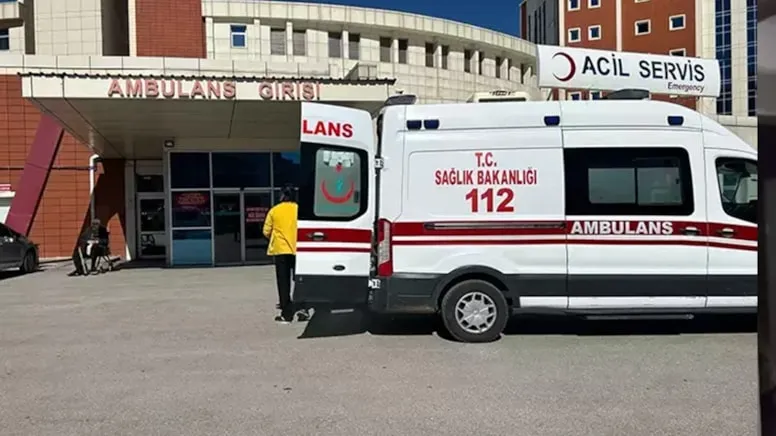 Tırın altında kalan 3 yaşındaki kız çocuğu yaşamını yitirdi