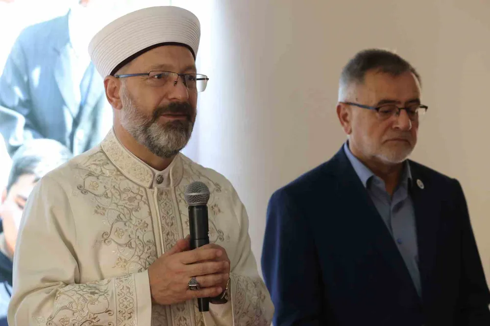 Diyanet İşleri Başkanı Erbaş: "Hacılarımızın sıkıntı yaşamamaları için bütün imkanlarımızı seferber ettik"