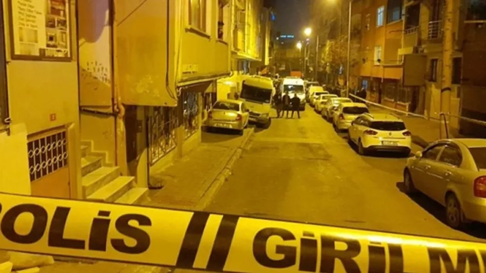 Balkondan düşen çocuk hayatını kaybetti