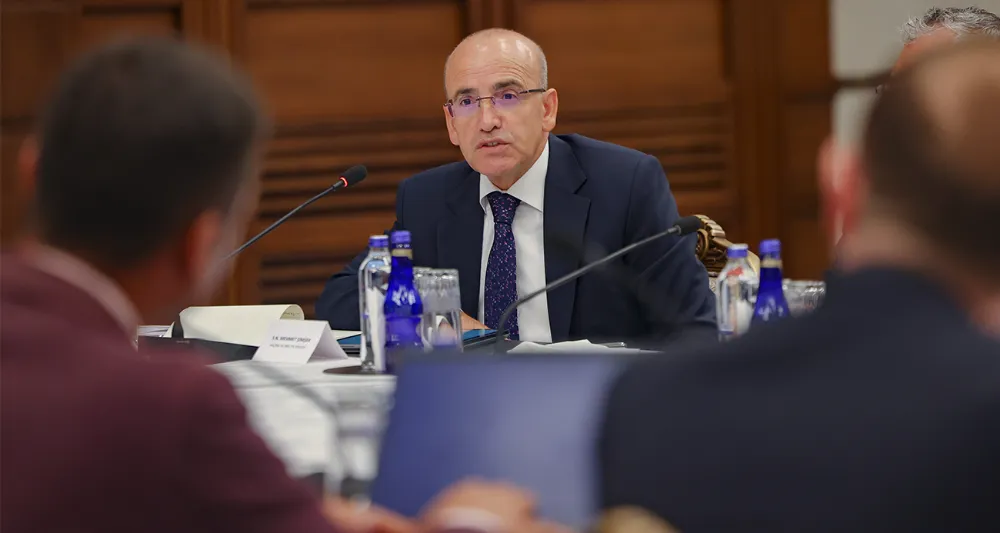 Bakan Şimşek: “Swap hariç net rezervlerimiz, 2020 yılı mart ayından sonra ilk defa pozitife döndü”