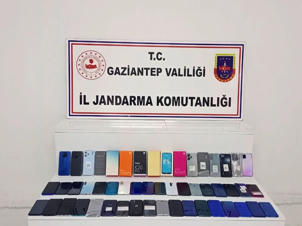 2 milyon lira değerinde kaçak telefon ele geçirildi
